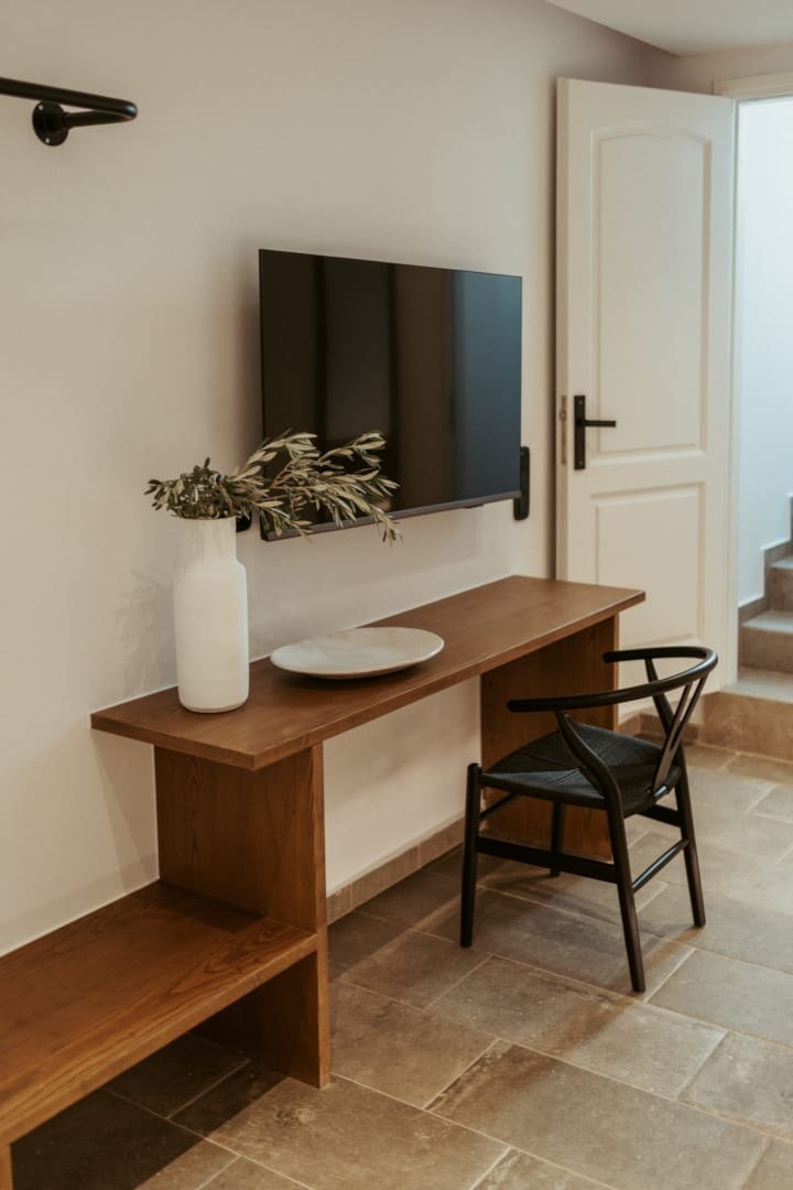 Tile and surface project in Naxos