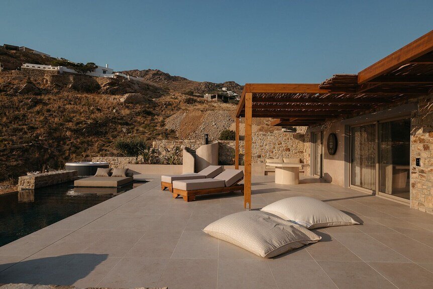 Tile and surface project in Naxos